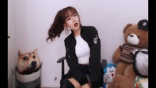 【日常】看腿？看胸？还是做一只盯档喵？（伪娘ღHaNi九）